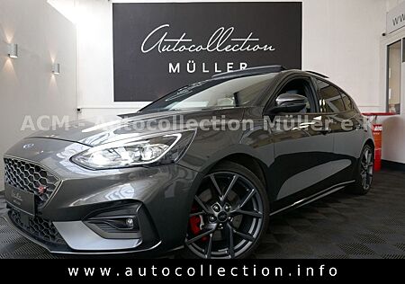 Ford Focus ST Performance*1.Hand*Head-Up*Pano*LED*ACC