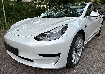 Tesla Model 3 Standard Range Plus RWD