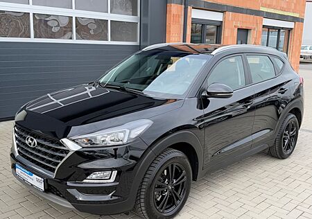 Hyundai Tucson Advantage 2WD *NAVI*KAMERA*LENKRADHZG*