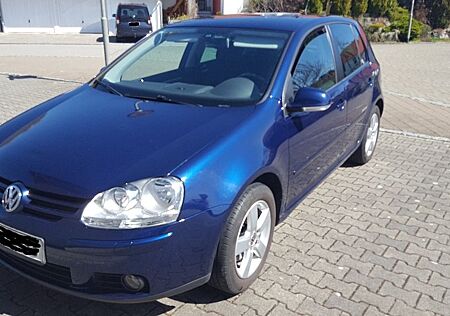 VW Golf Volkswagen 2.0 TDI 6-Gang DPF United United