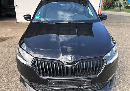 Skoda Fabia Monte Carlo unfallfrei