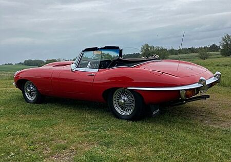 Jaguar E-Type 4.2L Ser 2