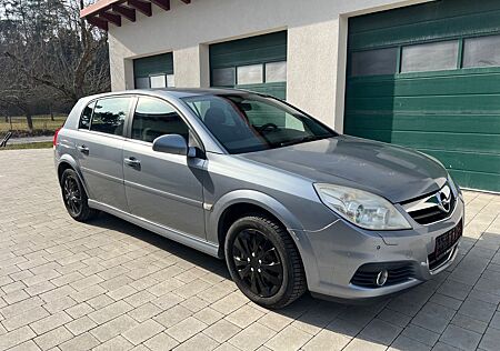 Opel Signum 2.2 Direct (HU bis 09/27 !!)