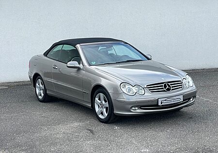 Mercedes-Benz CLK 200 CLK Cabrio 200 Kompressor/XENON/LEDER/SHZ/TEMP./