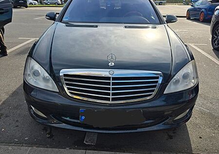 Mercedes-Benz S 350 L -