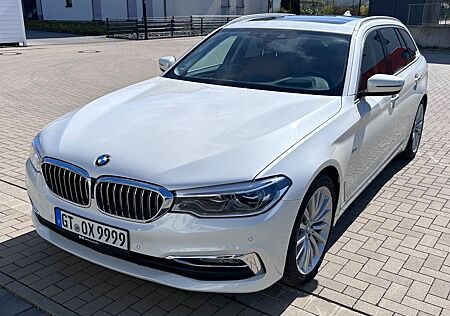 BMW 530d Touring - Luxery-Line, HUD, Anhängerkuppl.