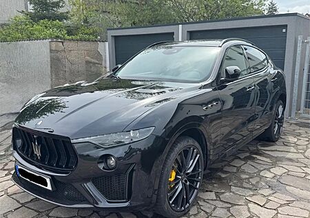 Maserati Levante Benzin 3.8 V8 427kW Trofeo Q4 Auto T...
