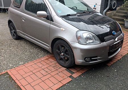 Toyota Yaris TS 1.5l | 2002 | TÜV neu 10/2027