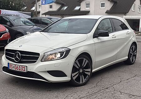 Mercedes-Benz A 200 A -Klasse /LEDER/NAVI/VOLL