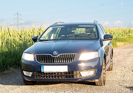 Skoda Octavia III 2.0 TDI AHK Zahnriemen, TÜV neu