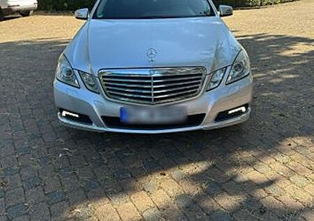 Mercedes-Benz E 350 CDI BlueEFFICIENCY ELEGANCE ELEGANCE