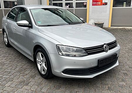 VW Jetta Volkswagen VI Comfortline*Klimaautomatik*SHZ