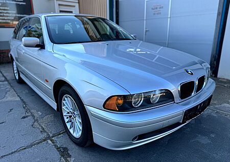 BMW 525d touring, Automatik, Ex-Behörde, M57
