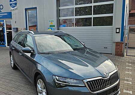 Skoda Superb Combi Style