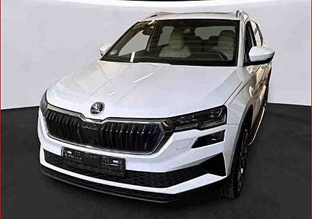 Skoda Karoq 1.5 TSI DSG Facelift Navi Leder Pano 360°