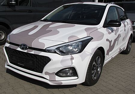 Hyundai i20 Advantage Kamera Garantie S-Heft FOLIERT