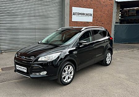 Ford Kuga Titanium*Navi*Kamera*el.Heckklappe*2xPDC*
