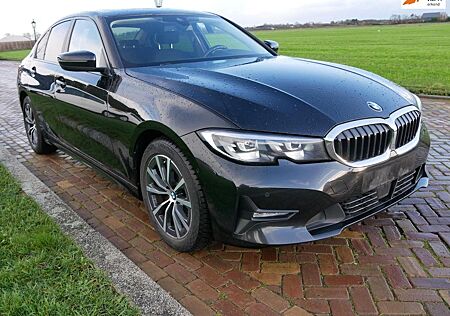 BMW 318d 318 3-serie AUTOM. PANO HiFi NAVI kamera *B