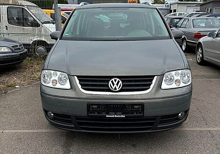 VW Touran Volkswagen 2.0 TDI DSG Trendline