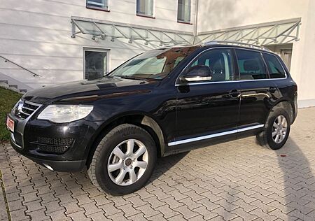 VW Touareg Volkswagen TouaregV6TDI AUT LEDER BI-XENON WEBASTO TÜV11/26