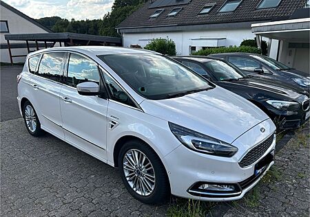 Ford S-Max 2,0 EcoBoost 176kW Vignale Automatik V...
