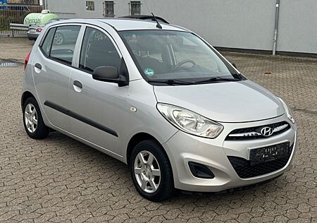Hyundai i10 gebraucht kaufen Hyundai i10 5 Star Edition 1.0 51kW - 2.Hand TÜV+ÖL NEU