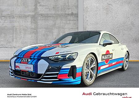 Audi e-tron GT qu Martini LASER HuD PANO B&O
