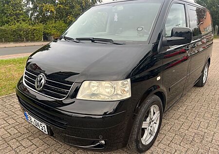VW T5 Multivan Volkswagen T5Multivan Highline Leder 2xSchiebetüren Standhz