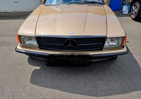 Mercedes-Benz SL 280 R 107