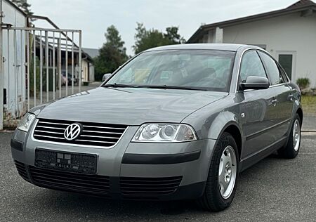 VW Passat Volkswagen Lim. Family 1.6 // Klima // Euro 4