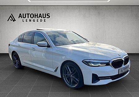 BMW 530d xDrive Aut.*HEAD-UP *PANO*LEDER*360°*20"LM