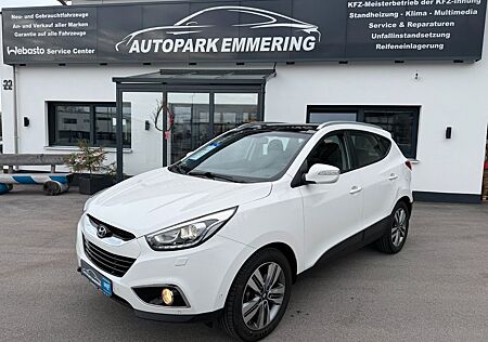Hyundai ix35 2,0 122KW 4WD Leder GSSD Navi Xenon Kamera