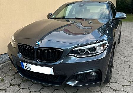 BMW 220i Steptronic Coupé M Sport M Sport (F22)