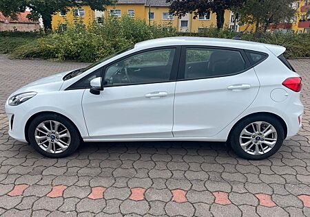 Ford Fiesta 1,0 EcoBoost 95 PS sehr gute Ausstattung