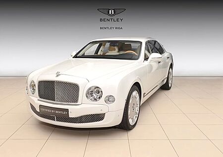 Bentley Mulsanne - Glacier White, Flying 'B'