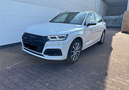 Audi Q5 50 TFSI e S tronic quattro S line B&O/Stnd-Hz