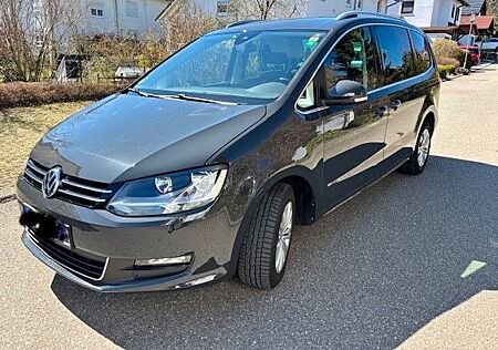 VW Sharan Volkswagen 2.0 TDI 6D TEMP, 7 Sitze, AHK