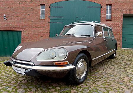 Citroën DS 23 Break Luxus in brun-scarabee