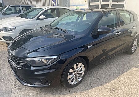 Fiat Tipo 1.6 MultiJet LOUNGE