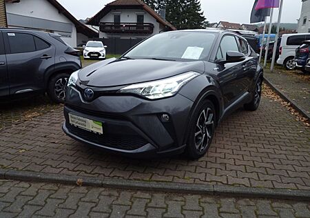 Toyota C-HR 2.0 Hybrid Team Deutschland