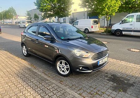 Ford Ka + 1,2l Ti-VCT Black Black