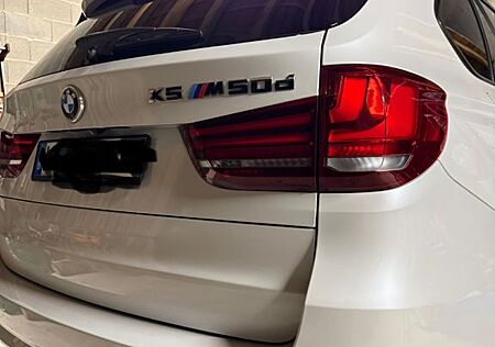 BMW X5 M50 gebraucht kaufen BMW X5 M50 M50d - 8fach, Pano, H&K, 360, dig.cockpi