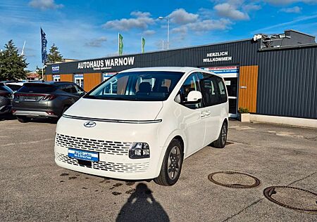 Hyundai Staria gebraucht kaufen Hyundai Staria 2.2 CRDi Trend 9-Sitzer Automatik 2WD