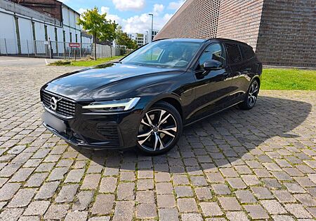 Volvo V60 T8 Recharge AWD R Design Expression NUR 45T