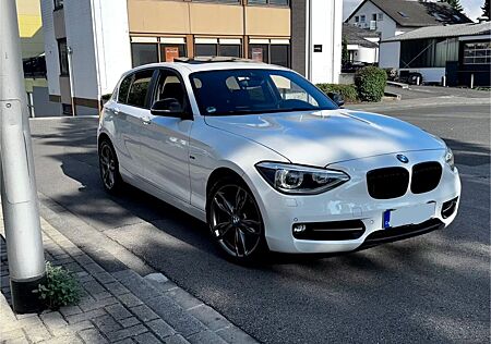 BMW 120d Sport Line Sport Line
