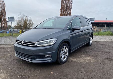 VW Touran Volkswagen Highline 7P_Pano_Led_Navi
