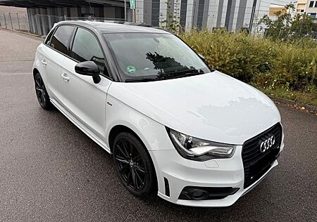 Audi A1 1.2 TFSI S line Sportback S line