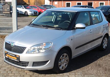 Skoda Fabia Ambition*1.Hand*Lückenl.S-Heft*HU/AU 02/26