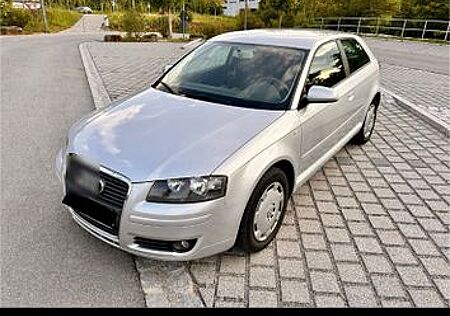 Audi A3 1.6 Attraction