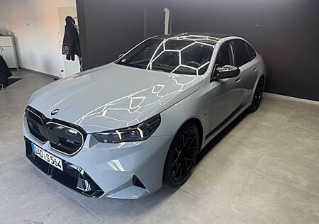 BMW M5 gebraucht kaufen BMW M5 Lim..*Carbon*M Driver´s Pa*ACC*360*